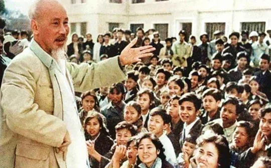 Lời dạy của Bác về tinh thần trách nhiệm