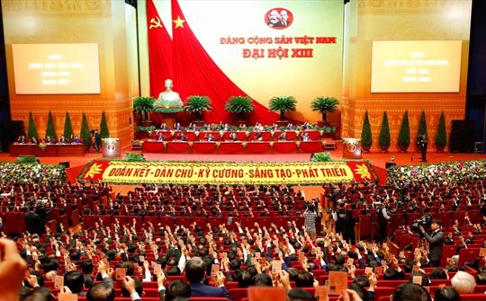 Những thành tựu trong nhận thức và vận dụng chủ nghĩa Mác-Lênin, tư tưởng Hồ Chí Minh về CNXH và con đường đi lên CNXH thời kỳ đổi mới