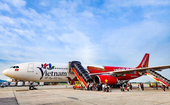 Biểu tượng Du lịch Việt Nam lên thân tàu bay lớn của Vietjet
