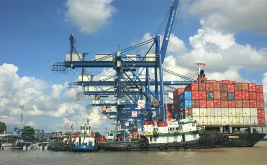 Tác động của thuế thu nhập doanh nghiệp đến tăng trưởng kinh tế Việt Nam qua phân tích định lượng