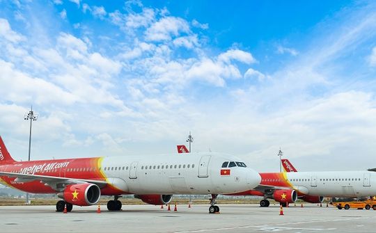 Quên lo chi tiêu, “Bay trước - Trả sau” cùng Vietjet