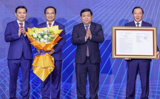 Long An: Phấn đấu đến năm 2030 thành trung tâm kinh tế khu vực phía Nam