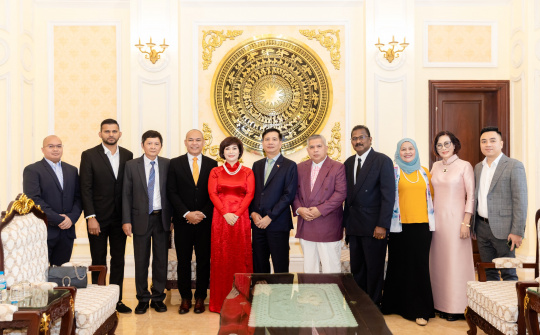 Mở rộng quan hệ hợp tác phát triền ngành công nghiệp Halal Việt Nam vào thị trường Malaysia và các nước Hồi giáo