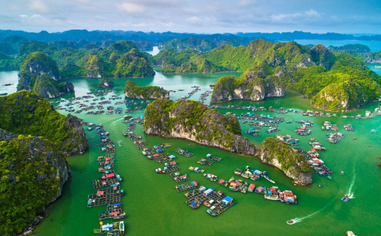 Hoàn thiện Hồ sơ đề cử “Vịnh Hạ Long - Quần đảo Cát Bà” ghi danh Di sản thế giới