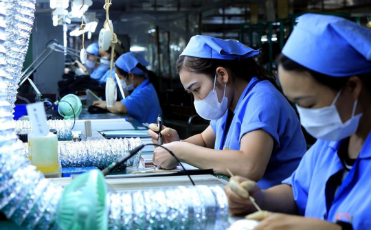 Lý luận về đường lối đổi mới, phát triển kinh tế thị trường - Những giá trị cốt lõi và những nội dung cần tiếp tục bổ sung, hoàn thiện