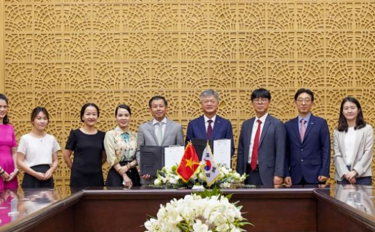 Vingroup và K-Sure ký MoU thúc đẩy hợp tác phát triển kinh tế