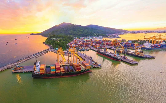 “ Mạnh giàu từ biển quê hương” – Phát triển kinh tế biển Việt Nam