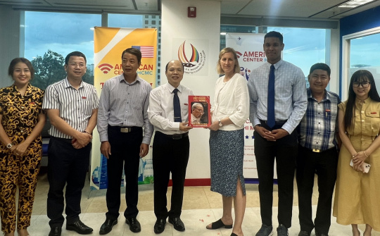 Chuẩn bị xuất bản số tạp chí đặc biệt kỷ niệm 10 năm quan hệ đối tác toàn diện Việt Nam - Hoa Kỳ