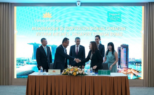 Vietnam Airlines và Tổng cục Du lịch Singapore ký kết hợp tác phát triển du lịch