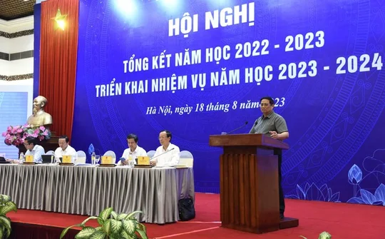 Kiên định, kiên trì, kiên quyết đổi mới căn bản, toàn diện giáo dục đào tạo