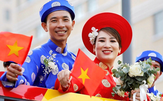 Khẳng định giá trị hạnh phúc, thực hiện khát vọng phát triển đất nước Việt Nam xã hội chủ nghĩa trong bối cảnh mới