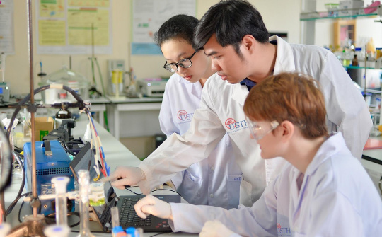 Nâng cao hơn nữa vai trò tư vấn, phản biện của đội ngũ trí thức khoa học công nghệ Việt Nam