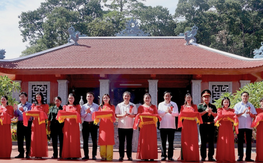 Hà Tĩnh: Lễ khánh thành Đền thờ anh hùng liệt sĩ tại hồ Kẻ Gỗ