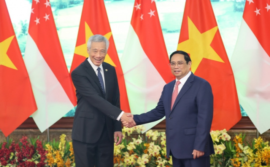Việt Nam, Singapore xem xét khả năng nghiên cứu nâng cấp quan hệ lên Đối tác chiến lược toàn diện