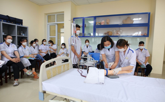 Nam Định coi trọng phát triển nguồn nhân lực chất lượng đáp ứng thị trường lao động