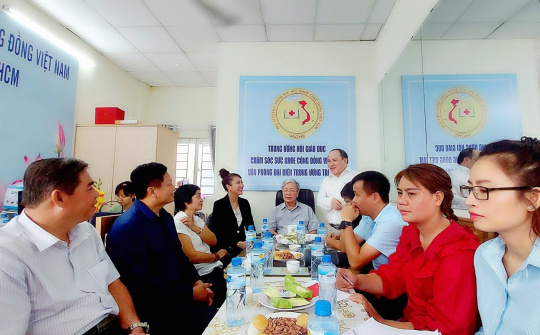 Văn phòng TP HCM - Hội Giáo dục chăm sóc sức khỏe cộng đồng Việt Nam cần phát huy hơn nữa vai trò TƯ Hội