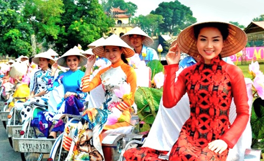 Phát huy sức mạnh mềm của văn hóa Việt Nam trong sự nghiệp xây dựng và bảo vệ Tổ Quốc