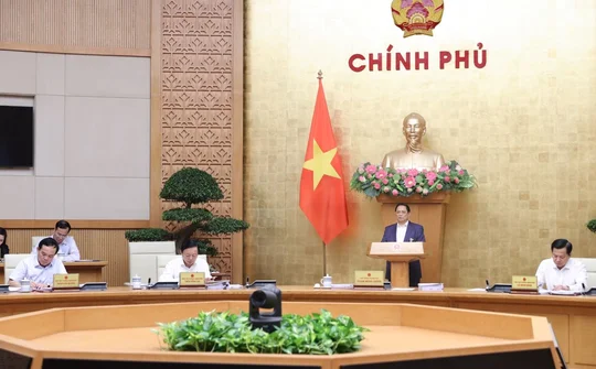 10 điểm nổi bật trong 8 tháng đầu năm