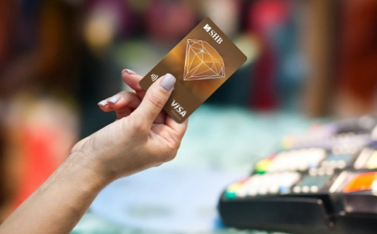 Mừng Tết đoàn viên, SHB ưu đãi hoàn tiền dành cho chủ thẻ tín dụng quốc tế