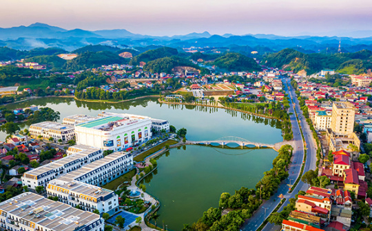 Đưa Yên Bái nằm trong nhóm 05 tỉnh phát triển hàng đầu của vùng trung du và miền núi Bắc Bộ