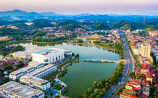 Đưa Yên Bái nằm trong nhóm 05 tỉnh phát triển hàng đầu của vùng trung du và miền núi Bắc Bộ