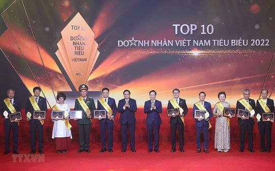 Vai trò, vị thế của đội ngũ doanh nhân Việt Nam trong xây dựng, phát triển nền kinh tế thị trường định hướng xã hội chủ nghĩa qua gần 40 năm đổi mới