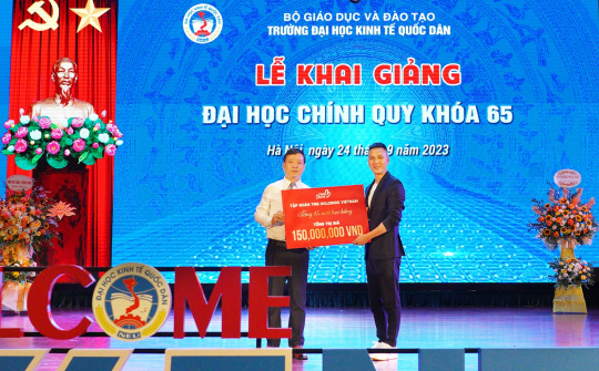 TNG Holdings Vietnam tiếp sức giấc mơ đến trường cho tân sinh viên đặc biệt khó khăn
