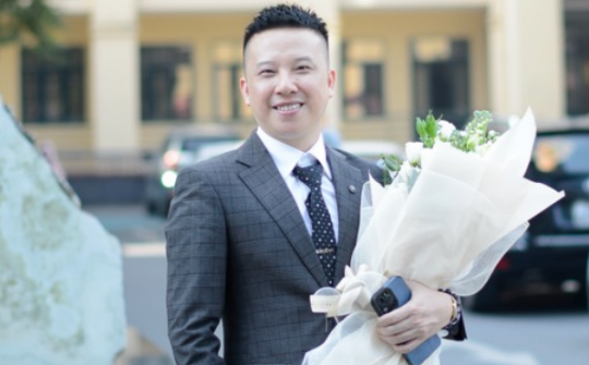 Phó Giáo sư, Tiến sĩ Lê Tiến Đạt: Nhà giáo làm việc bằng chữ Tâm với thế hệ trẻ