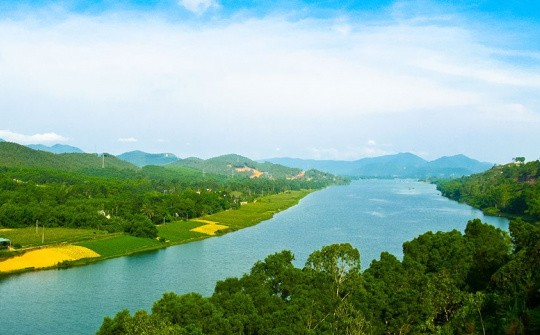 Bảo vệ và phân phối hợp lý tài nguyên nước lưu vực sông Hương