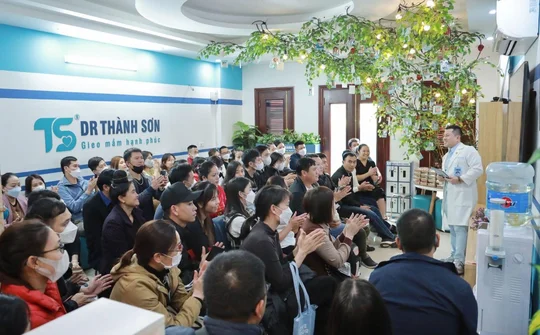 Dr Thành Sơn đồng hành cùng nhiều gia đình hiếm muộn đón được tin vui