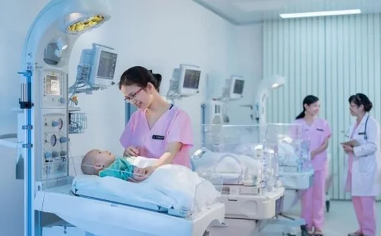 Phát triển nguồn nhân lực y tế cả về số lượng, chất lượng