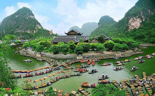 Nhiều hoạt động đặc sắc Kỷ niệm 10 năm Quần thể danh thắng Tràng An là Di sản văn hoá và thiên nhiên Thế giới