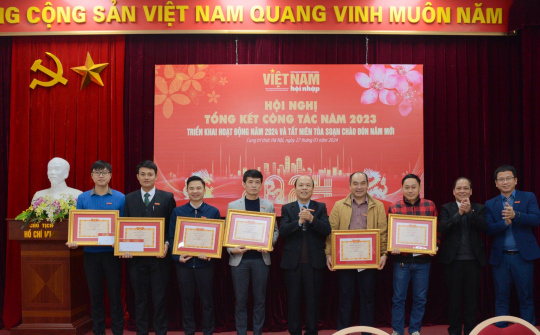 Tạp chí Việt Nam Hội nhập: 10 dấu ấn năm 2023