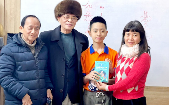 Triết lý 'Phản biện để Đồng thuận, Đồng thuận để Phản biện' và sự gắn kết nhân tài tại Viện Y học Bản địa Việt Nam