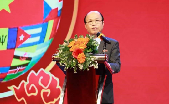 Việt Nam hội nhập chào Xuân 2024