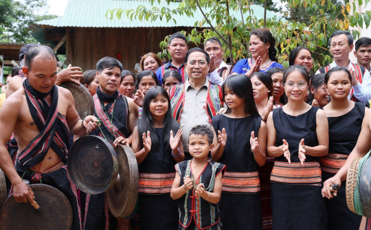 Kon Tum hướng đến phát triển xanh, tuần hoàn và giàu bản sắc văn hóa dân tộc