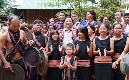 Kon Tum hướng đến phát triển xanh, tuần hoàn và giàu bản sắc văn hóa dân tộc