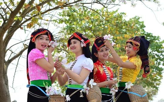 Hướng đến Tuần Văn hóa - Du lịch Điện Biên - Thanh Hóa