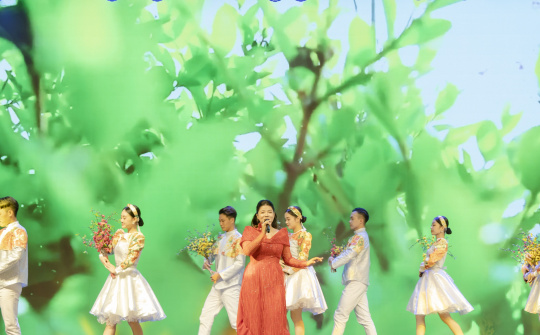 Tưng bừng đón Xuân