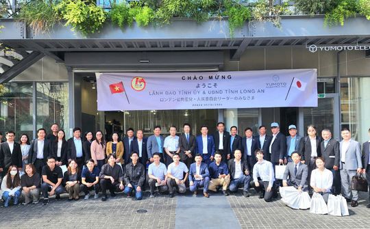 Đoàn công tác tỉnh Long An thăm và giao lưu với Tập đoàn Yumoto Electric