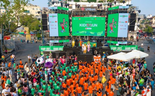 Bùng nổ đường đua Mastercard Kids Run 2024
