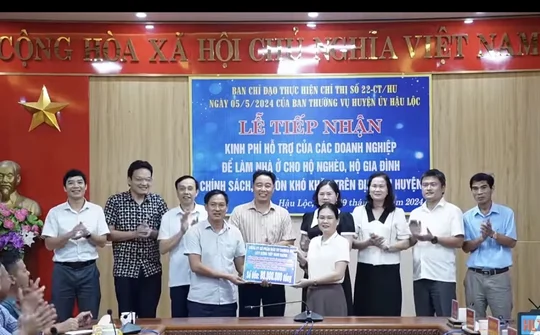 Huyện Hậu Lộc tiếp nhận tiền hỗ trợ xây dựng nhà ở cho hộ nghèo, hộ gia đình chính sách, hộ khó khăn về nhà ở
