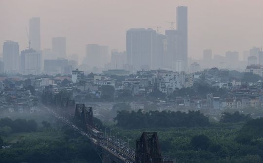 Báo động đỏ ô nhiễm không khí ở các đô thị lớn