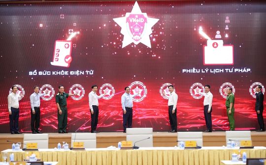 Đầu tư công sức, trí tuệ để tạo chuyển biến tích cực, thực chất trong chuyển đổi số
