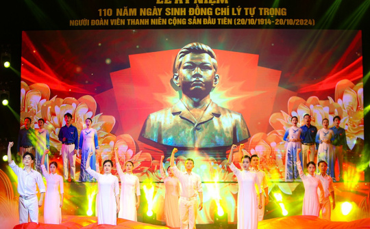 Trọng thể lễ kỷ niệm 110 năm Ngày sinh đồng chí Lý Tự Trọng