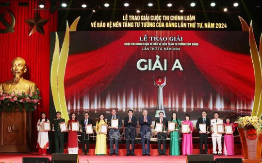 Trao giải Cuộc thi chính luận về bảo vệ nền tảng tư tưởng của Đảng lần thứ tư năm 2024