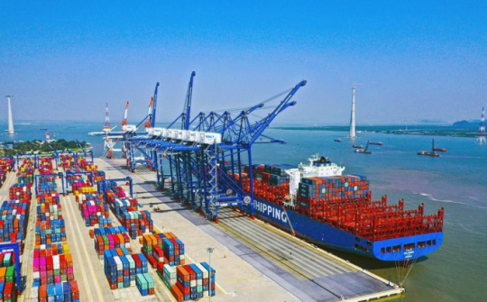 Tăng thu từ hoạt động xuất nhập khẩu qua Cảng biển Nghi Sơn, Thanh Hóa
