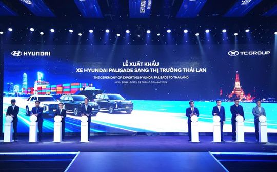 Hyundai Thành Công xuất khẩu xe sang Thái Lan