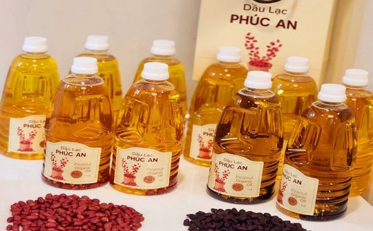 Tinh hoa từ Thiên nhiên: Nước mắm Cụ Nghị và Dầu lạc Phúc An