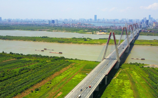 Chú trọng phát triển các đô thị hai bên bờ sông Hồng